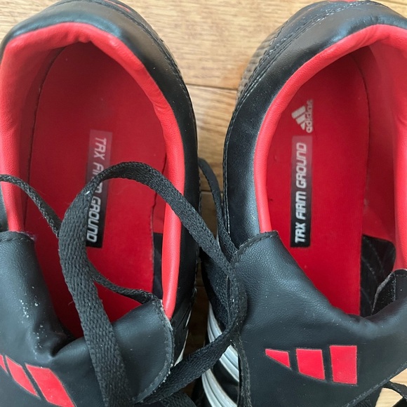 [US10]VTG Adidas Men's TRX Firm Ground Black Soccer Shoes Cleats EUC - Picture 6 of 7